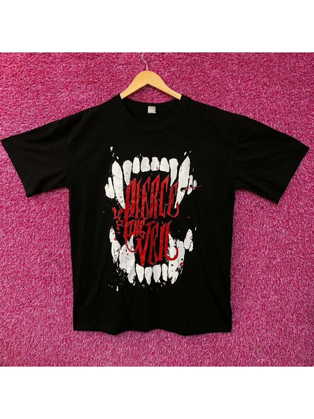 Pierce the Veil Vampire Bite Rock Band T-Shirt XL